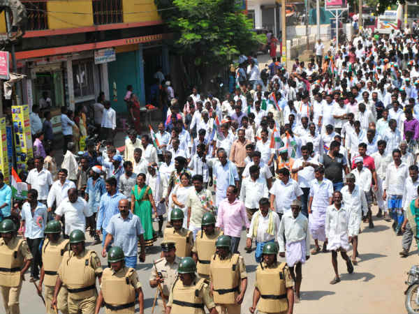 ಮತ ಎಣಿಕೆ ಸ್ಥಳದ ಬಳಿ ಬಿಗಿ ಬಂದೋಬಸ್ತ್ 
