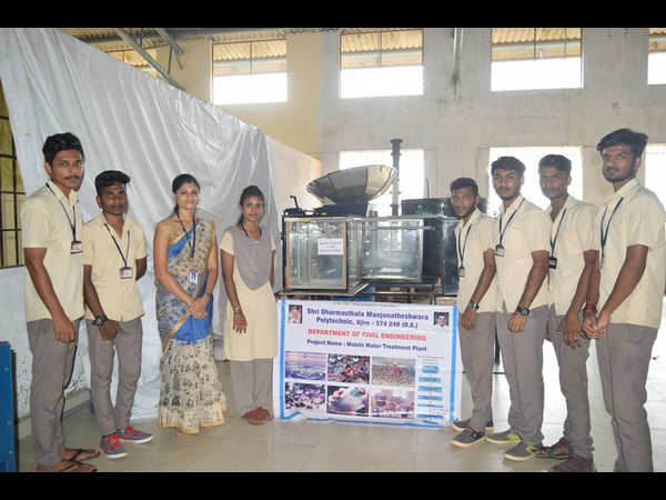 ಬಾಳೆಎಲೆ ಎತ್ತುವ ಯಂತ್ರ