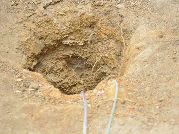 ಕೊಳವೆ ಬಾವಿಗೆ ಸಿಲುಕಿ ಬಾರದ ಲೋಕಕ್ಕೆ ಮಗು : 