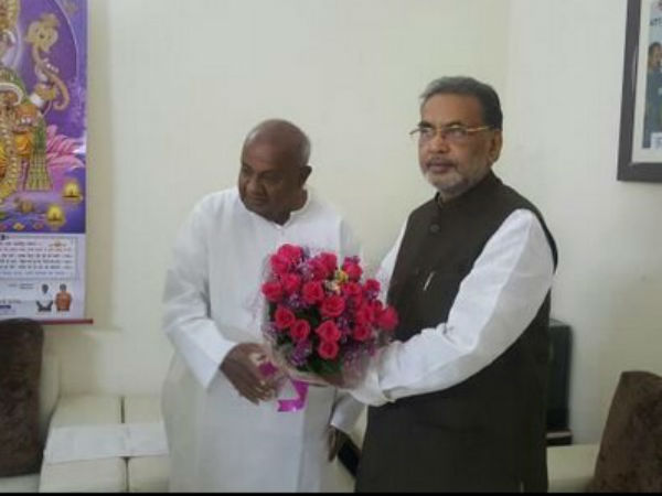 Deve Gowda urges central governmet to send experts team to Karnataka to analyse Coconut, Areka Deve Gowda urges central governmet to send experts team to Karnataka to analyse Coconut, Areka