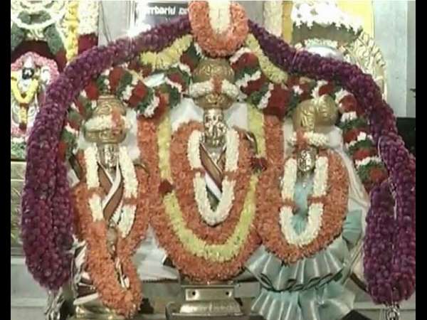 Annual Vairamudi Utsav: Festival mood in Melukote