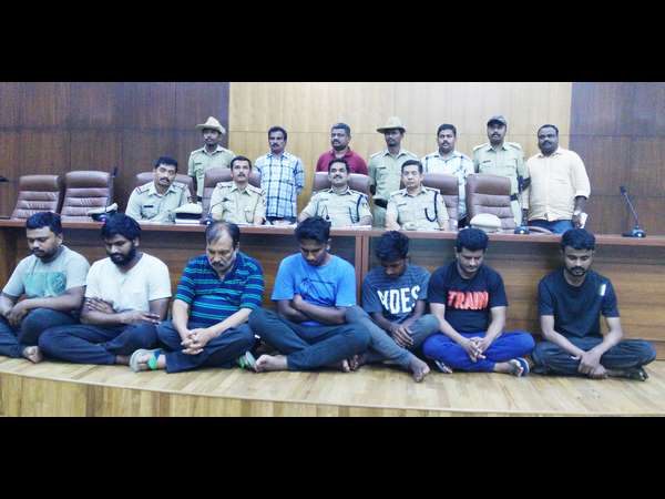 A woman's murder case: 7 supari killers arrested