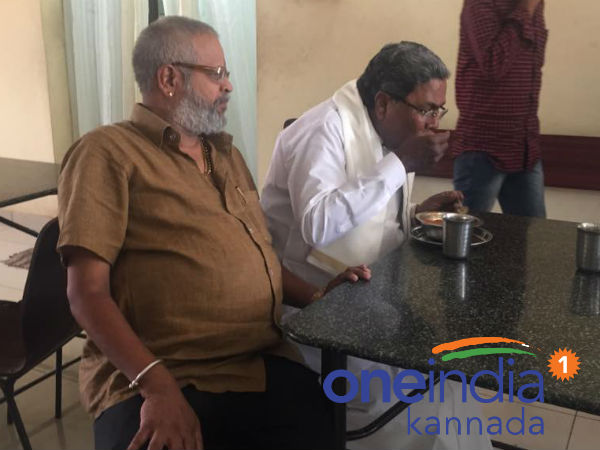 CM Siddaramaiah in relaxing mood at Mysuru