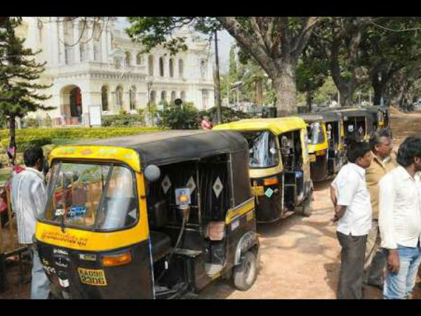 ಲೂಟಿ ತಪ್ಪಿಸಲು ಆಗುತ್ತಿಲ್ಲ 