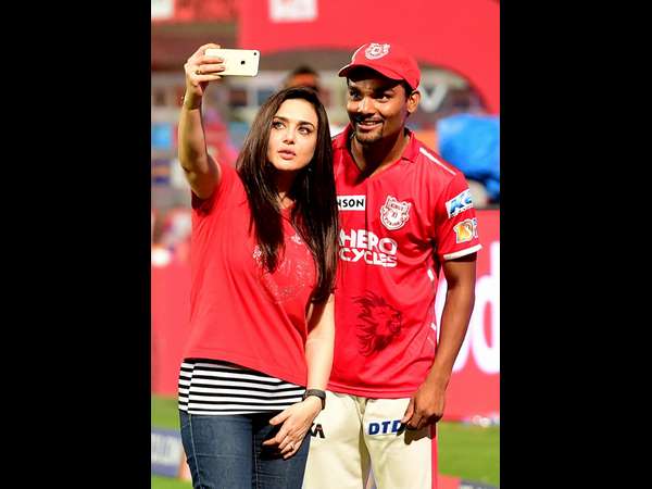 ನಟಿಯ ಸೆಲ್ಫಿ 