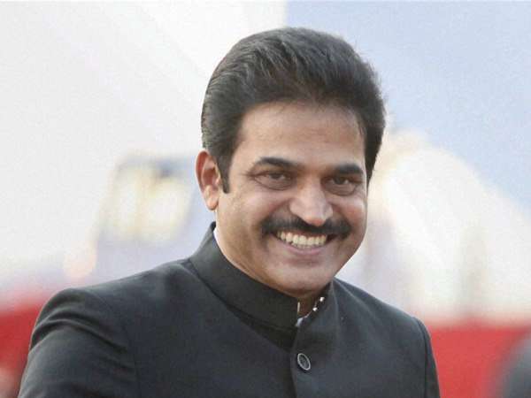 ನನಗೆ ಕಣ್ಣು, ಬಾಯಿ ಮುಚ್ಚಿಕೊಳ್ಳೋಕೆ ಸಾಧ್ಯವಿಲ್ಲ!