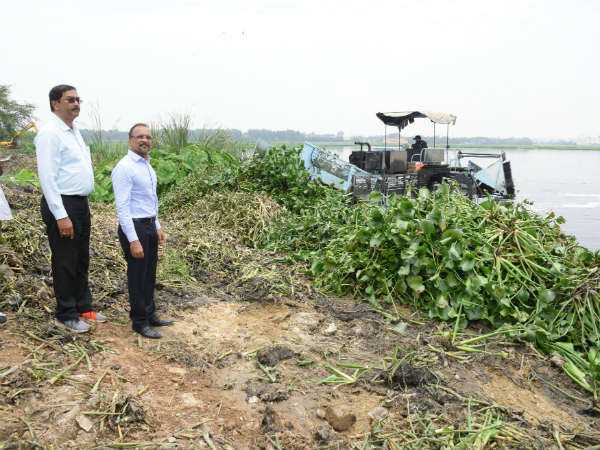 ಸ್ವಚ್ಛಗೊಳ್ಳುತ್ತಿದೆ ಬೆಳ್ಳಂದೂರು ಕೆರೆ
