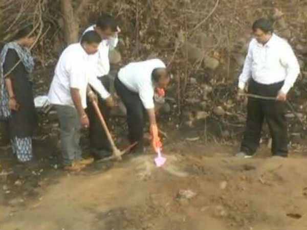 ಸ್ಥಳೀಯರ ಆಕ್ರೋಶ ಸ್ಥಳೀಯರ ಆಕ್ರೋಶ