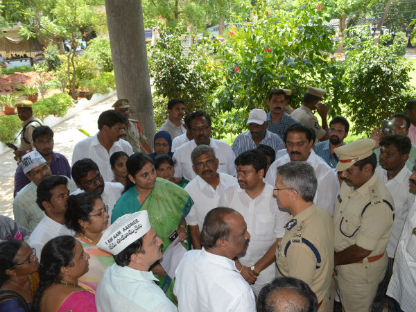 ಚಿಕಿತ್ಸೆಯೂ ಇಲ್ಲ, ಹಣವನ್ನೂ ನೀಡಲಿಲ್ಲ