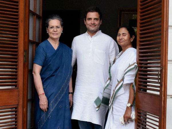 ಶ್... ಏನೇನೋ ಕೇಳ್ಬೇಡಿ! ಶ್... ಏನೇನೋ ಕೇಳ್ಬೇಡಿ!