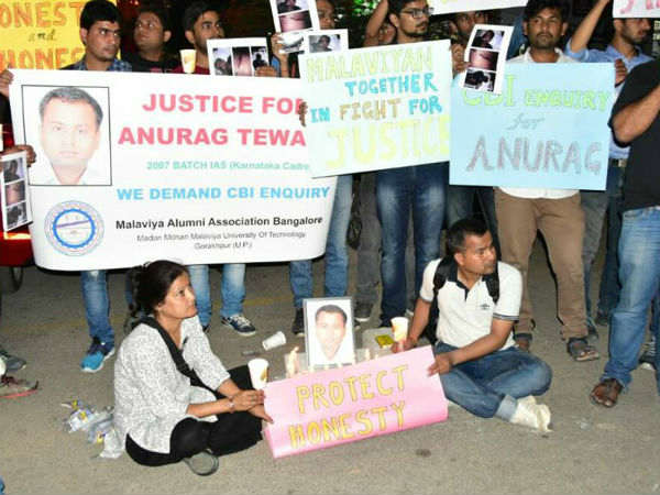 ಕುಟುಂಬಸ್ಥರಿಂದ ಪ್ರಧಾನಿಗೆ ಪತ್ರ ಕುಟುಂಬಸ್ಥರಿಂದ ಪ್ರಧಾನಿಗೆ ಪತ್ರ