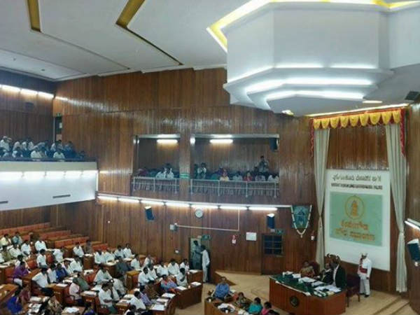 ಇದಕ್ಕೆ ಪ್ರತ್ಯೇಕ ಸೇವಾ ಶುಲ್ಕವಿರುವುದಿಲ್ಲ