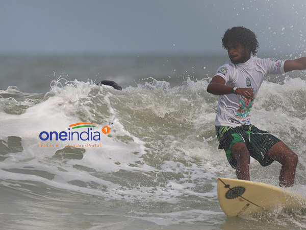 ಸೆಮಿಫೈನಲ್, ಫೈನಲ್ ಭಾನುವಾರ