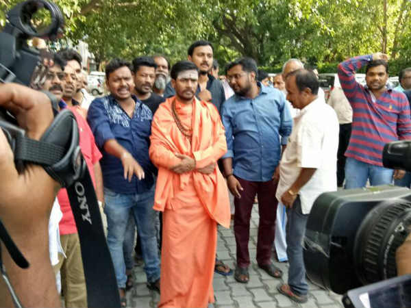 ವಿಮರ್ಶೆ ನಡೆಸಿ ಅಂತಿಮ ತೀರ್ಮಾನಕ್ಕೆ ಬರಲಾಯಿತು 