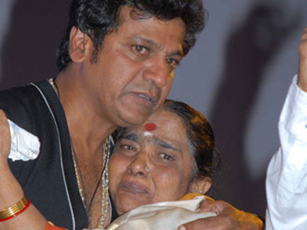 ವೀರಪ್ಪನ್ ನನ್ನು ಅಣ್ಣಾ ಎಂದು ಅತ್ತಿದ್ದರು ವೀರಪ್ಪನ್ ನನ್ನು ಅಣ್ಣಾ ಎಂದು ಅತ್ತಿದ್ದರು