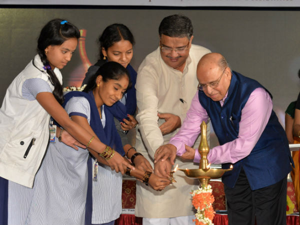 Audio-visual media is very important tool to attract students: Tanveer Sait Audio-visual media is very important tool to attract students: Tanveer Sait