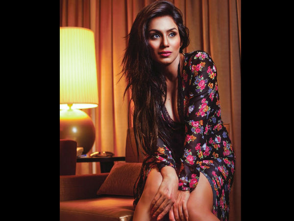 Andria D'Souza orgin of Mangaluru is in intoxicating actress list 