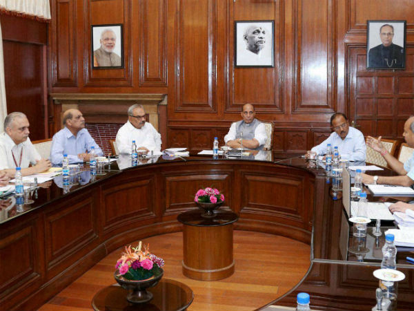 Advance technology, better Intelligence needed to fight naxalites Advance technology, better Intelligence needed to fight naxalites