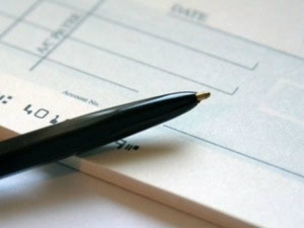 ಸೇವಿಂಗ್ಸ್ ಖಾತೆಗಳಿಗೆ ಸೇವಾ ಶುಲ್ಕ