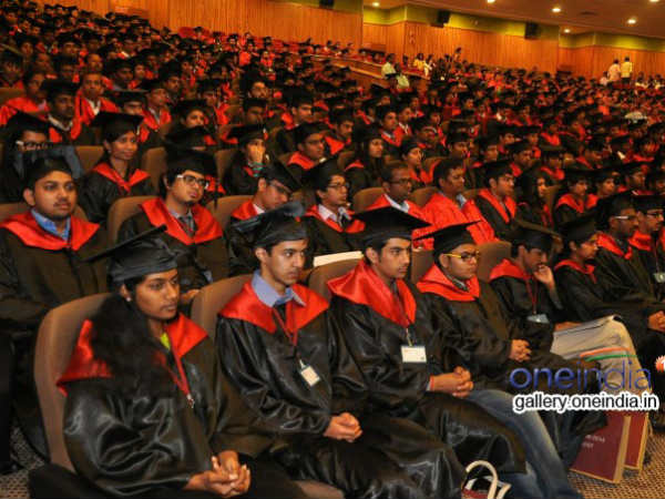 ಇನ್ನು ಒಂದೇ ಆಯೋಗದ ಲೆಕ್ಕ 