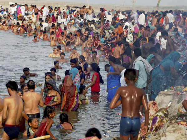 ಗಂಗಾ ನದಿ ಪವಿತ್ರ ಸ್ನಾನ