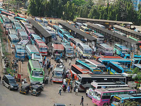 ಖಾಸಗಿ ಬಸ್ಸುಗಳು ಸಂಚಾರ ಖಾಸಗಿ ಬಸ್ಸುಗಳು ಸಂಚಾರ