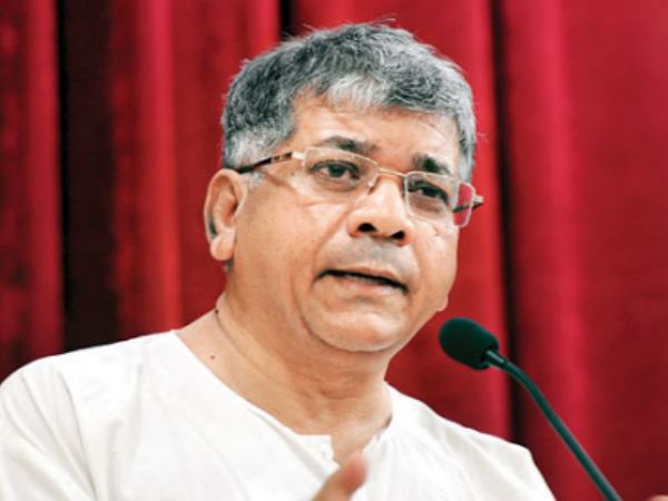 ಅಂತಿಮ ಕ್ಷಣದಲ್ಲಿ ಪ್ರಕಾಶ್ ಬದಲಿಗೆ ಮೀರಾ ಆಯ್ಕೆ