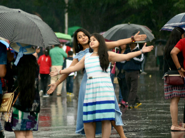 ಮಳೆ ಗಂಡೂ ಹೌದು, ಹೆಣ್ಣೂ ಹೌದು ಮಳೆ ಗಂಡೂ ಹೌದು, ಹೆಣ್ಣೂ ಹೌದು