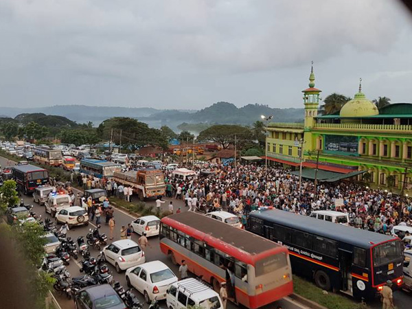 ಬಂಟ್ವಾಳದಿಂದ ಕಾಲ್ಕಿತ್ತ ಮುಖಂಡರು