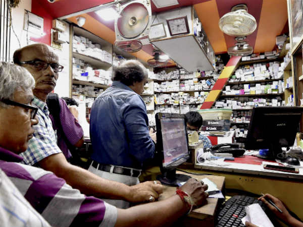 ಔಷಧ ಬೆಲೆ ಏರಿಕೆ ಸಾಧ್ಯತೆ ಔಷಧ ಬೆಲೆ ಏರಿಕೆ ಸಾಧ್ಯತೆ