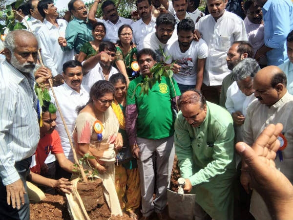 We should try to decrease atleast 2% of global temperature: Ananth Kumar