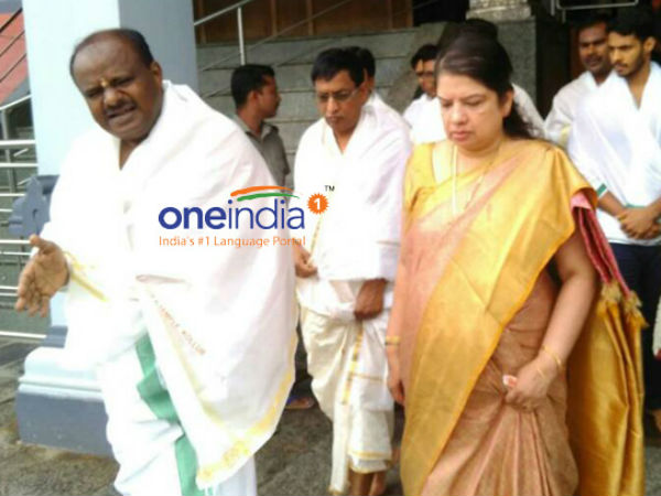 Iftar Party in Krishan Matt: Be careful while talking about Pejawar Swamiji – HD Kumaraswamy 