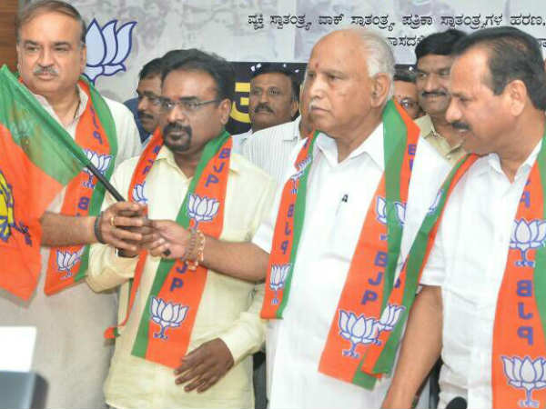 KP Nanjundi officially joined BJP with his supporters