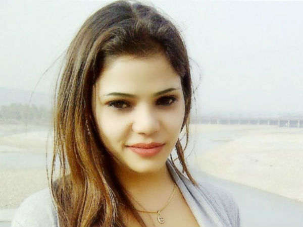 Bollywood actress dies suspeciously in Mumbai Bollywood actress dies suspeciously in Mumbai