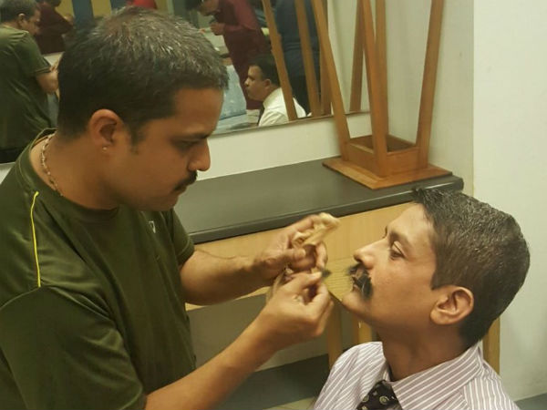 Kannada Play Mukhyamantri enacted in Singapore