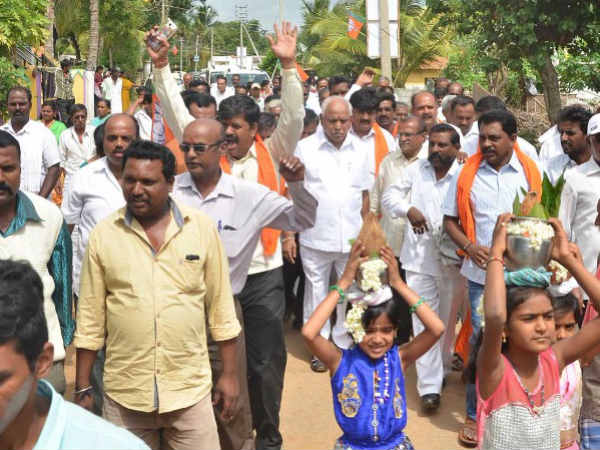 /news/mandya/former-chief-minister-bs-yeddyurappa-visits-dalits-slum-during-his-jana-samparka-abhiyana-119928.html /news/mandya/former-chief-minister-bs-yeddyurappa-visits-dalits-slum-during-his-jana-samparka-abhiyana-119928.html