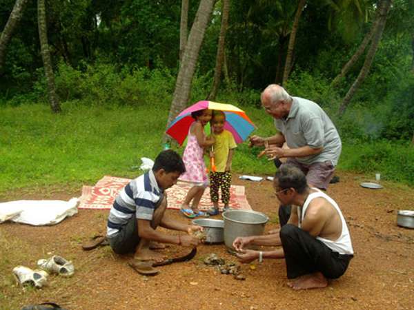 ಎಲ್ಲವೂ ತ್ರಾಸದಾಯಕ ಎಲ್ಲವೂ ತ್ರಾಸದಾಯಕ