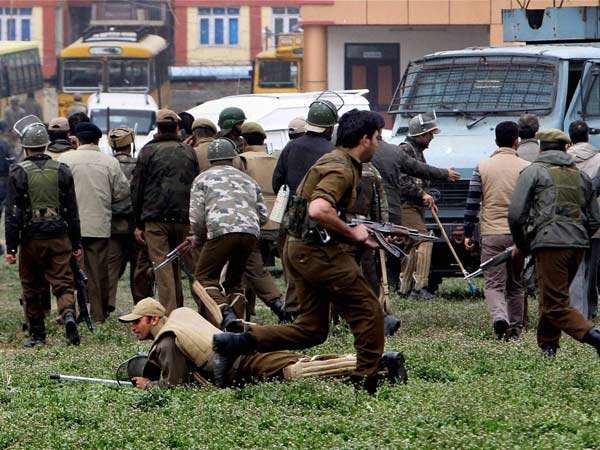 ಈಗ ನೂರಾರು ನಬಿಗಳು! 