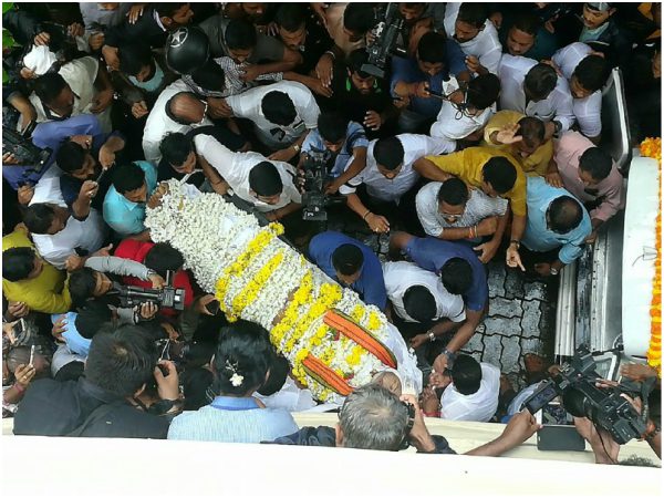 ಪಾರ್ಥಿವ ಶರೀರದ ಅಂತಿಮ ದರ್ಶನ