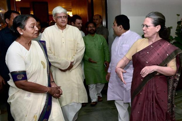 ಬಿಜೆಪಿ ವಿರುದ್ದ ಐಕ್ಯತೆ ಪ್ರದರ್ಶಿಸಲು ಕಾಂಗ್ರೆಸ್ಸಿಗೆ ಕಷ್ಟ 