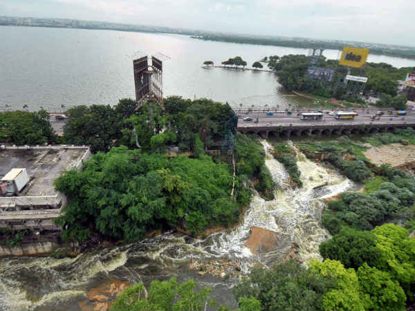 ಹೈದರಾಬಾದ್ ನ ಹುಸೇನ್ ಸಾಗರ್