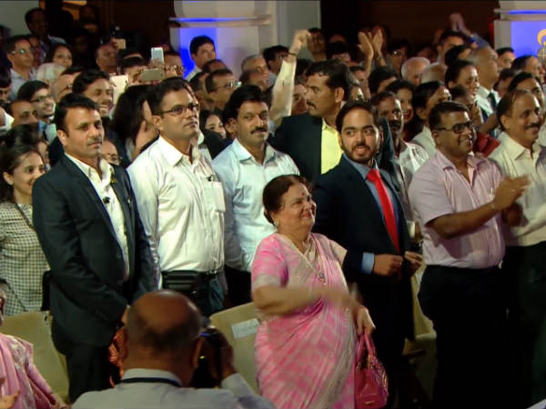  5ಲಕ್ಷ ಕೋಟಿ ಮಾರುಕಟ್ಟೆ ಮೌಲ್ಯ