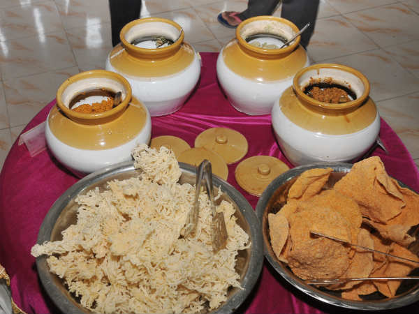 ಮಳೆಗಾಲದ ತಿನಿಸುಗಳು ಮಳೆಗಾಲದ ತಿನಿಸುಗಳು