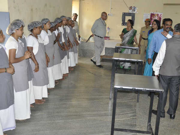 Tumkur women prisoners are now proud bakers, new initiative by IPS Roopa D