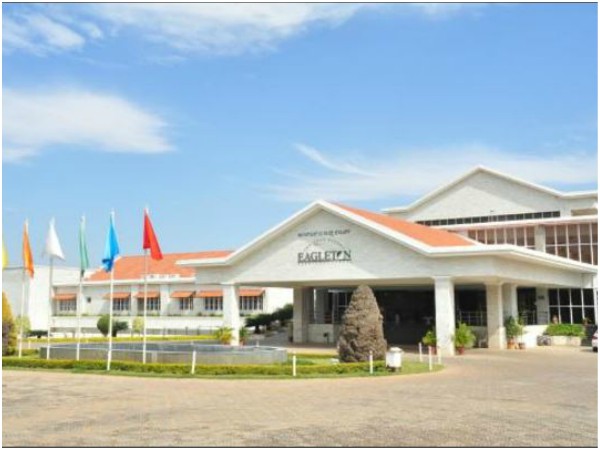 44 Gujarat Congress MLAs leaves for Bengaluru to prevent Joining BJP