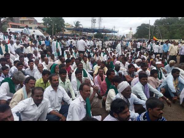 A farmer leader from Gadag forced Karnataka government to call all party meeting to slove
