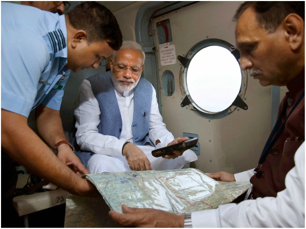 Modi made an aerial survey of flood affected areas in Gujarat, released Rs. 500 crores relief fund
