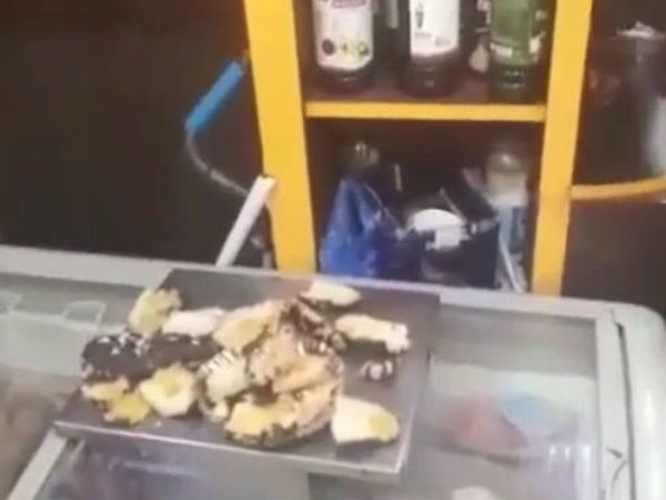 Worms found in cake Mysuru Saraswatipuram Bakery