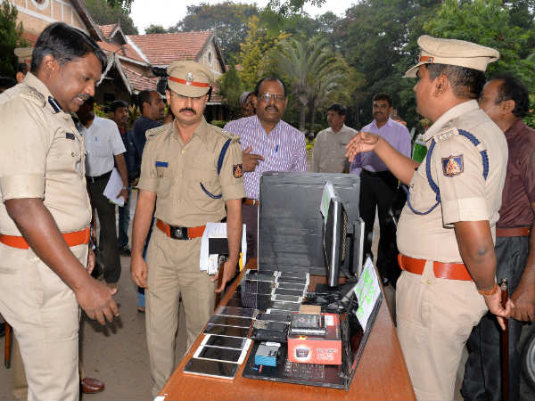 8 men arrested in Mysuru in theft case