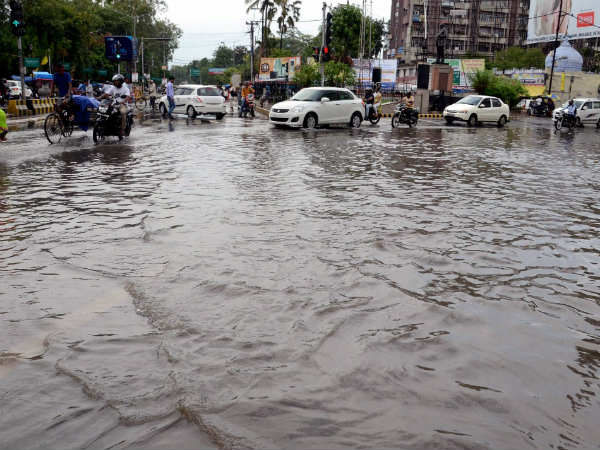 Heavy rains led to flood in Assam and life affected in Himachal Pradesh, Gujarat